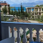 Kreshta Hotel