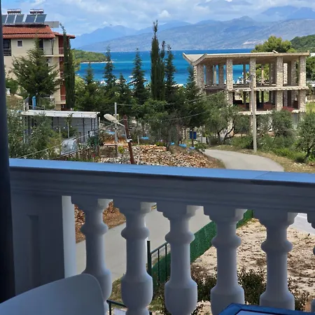 Kreshta Hotel