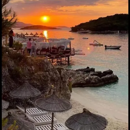 Kreshta Hotel