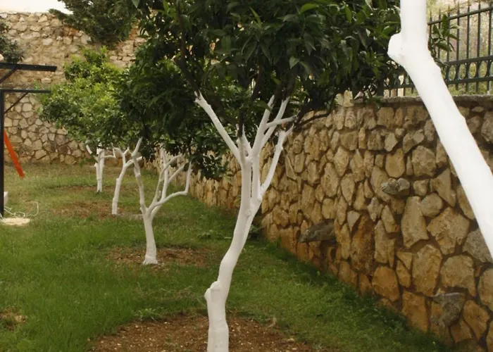 Hotel Kreshta Ksamil