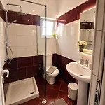 Kreshta Hotel Ksamil