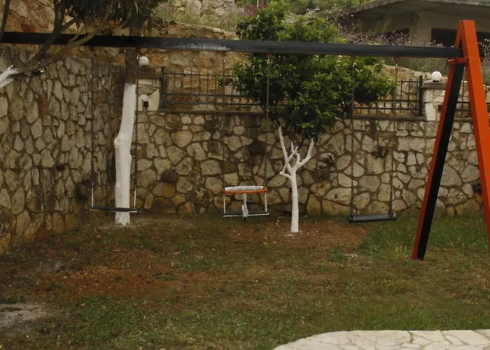 Hotel Kreshta Ksamil